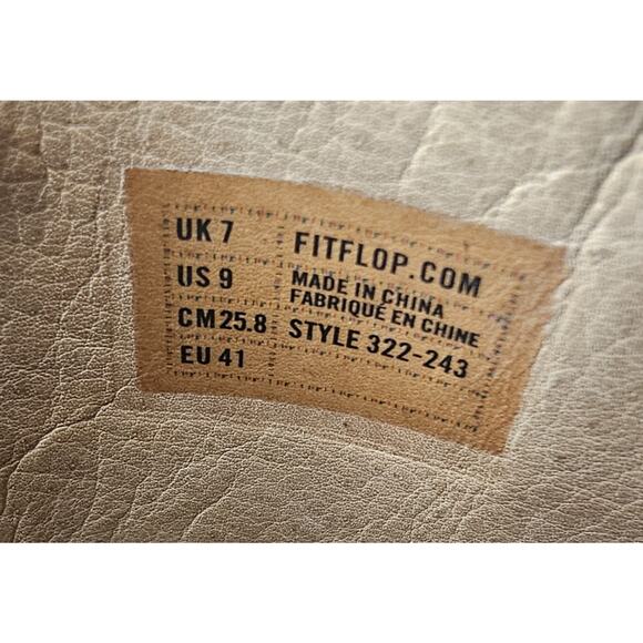 FitFlops Womens Sz 9 Clogs Red Slip On Shiny Fit Flop - Picture 10 of 10